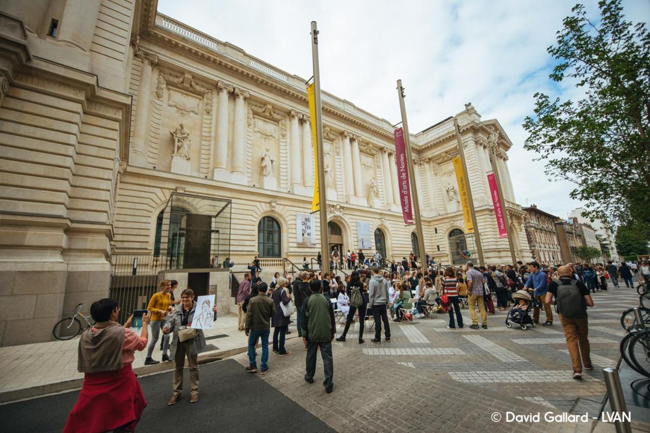 Pour Une Escapade A Nantes, Face Au Musee D'Arts Apartment Luaran gambar